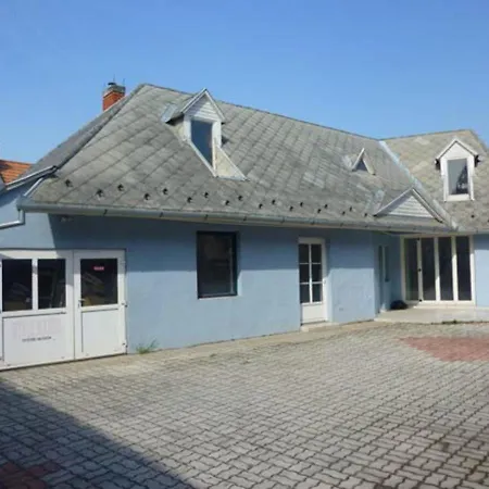 Azure House Апарт-отель Кестхей