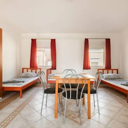 Ξενοδοχείο με διαμερίσματα Azure House