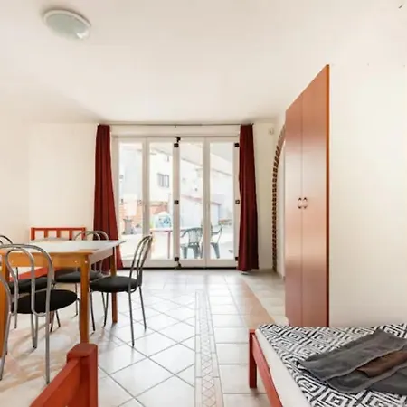 Azure House Апарт-отель *