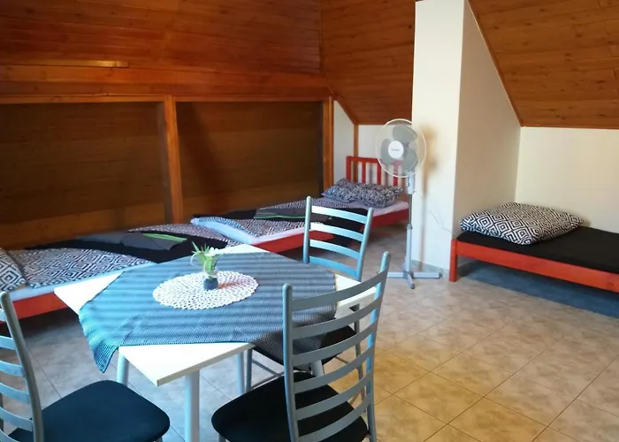 Azure House Aparthotel *