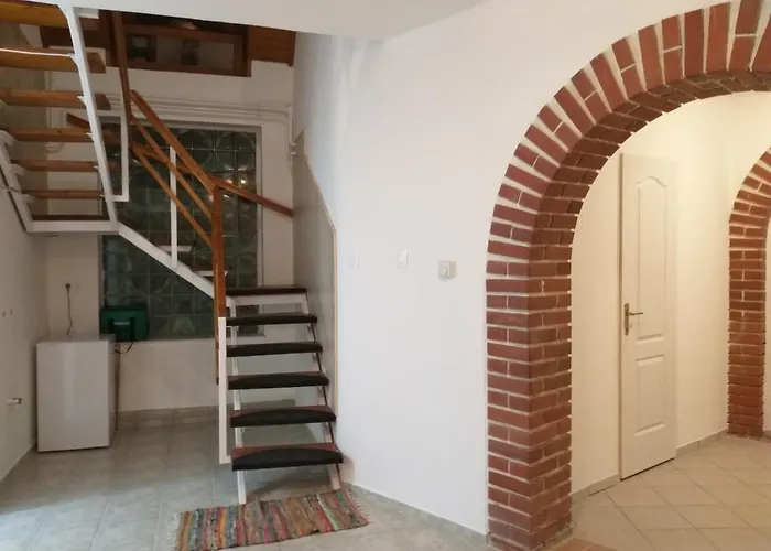 Aparthotel Azure House *