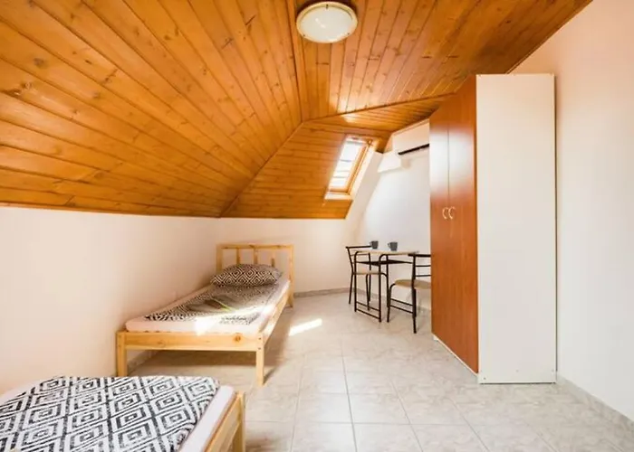 Aparthotel Azure House *