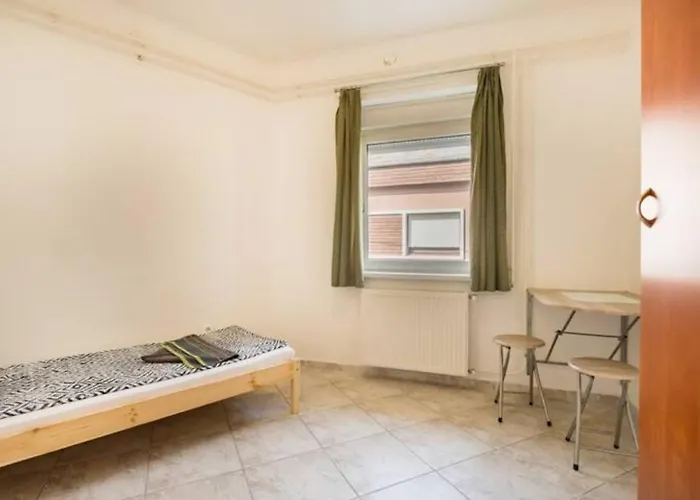 Aparthotel Azure House *